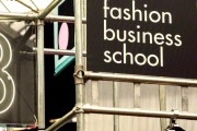 伦敦时装学院（伦敦时装学院世界排名）
