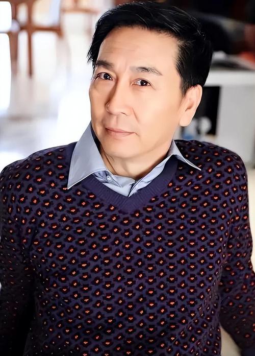 毕彦君的两个老婆（演员毕彦君的个人资料）