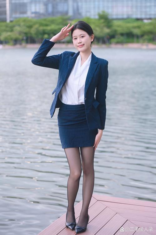 性感丝袜高跟鞋