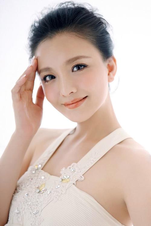 孙茜老公是谁（演员孙茜比基尼图片）